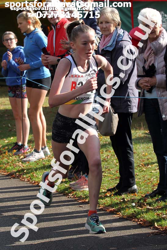 Girls under-13 3 stage road relay, 2019 ERRA 6 and 4 Stage Relay and Young Athletes.  Photo: David T. Hewitson/Sports for All Pics
